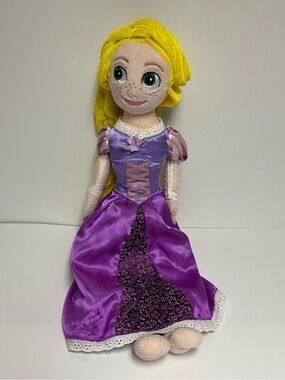 Disney Princess Plush Rapunzel Doll 20" Purple Dress Freckles Ringling Bros.